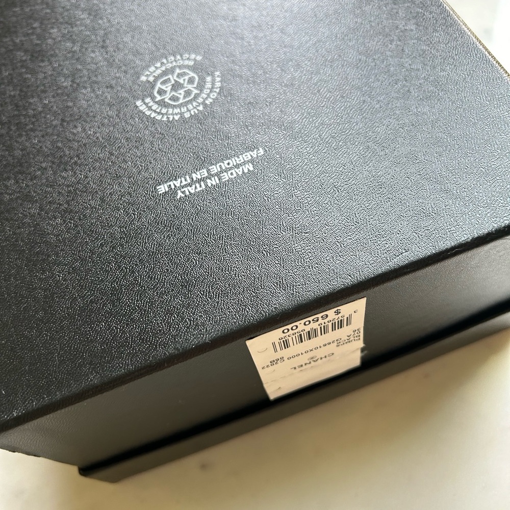 Chanel box - Picture 5 of 6